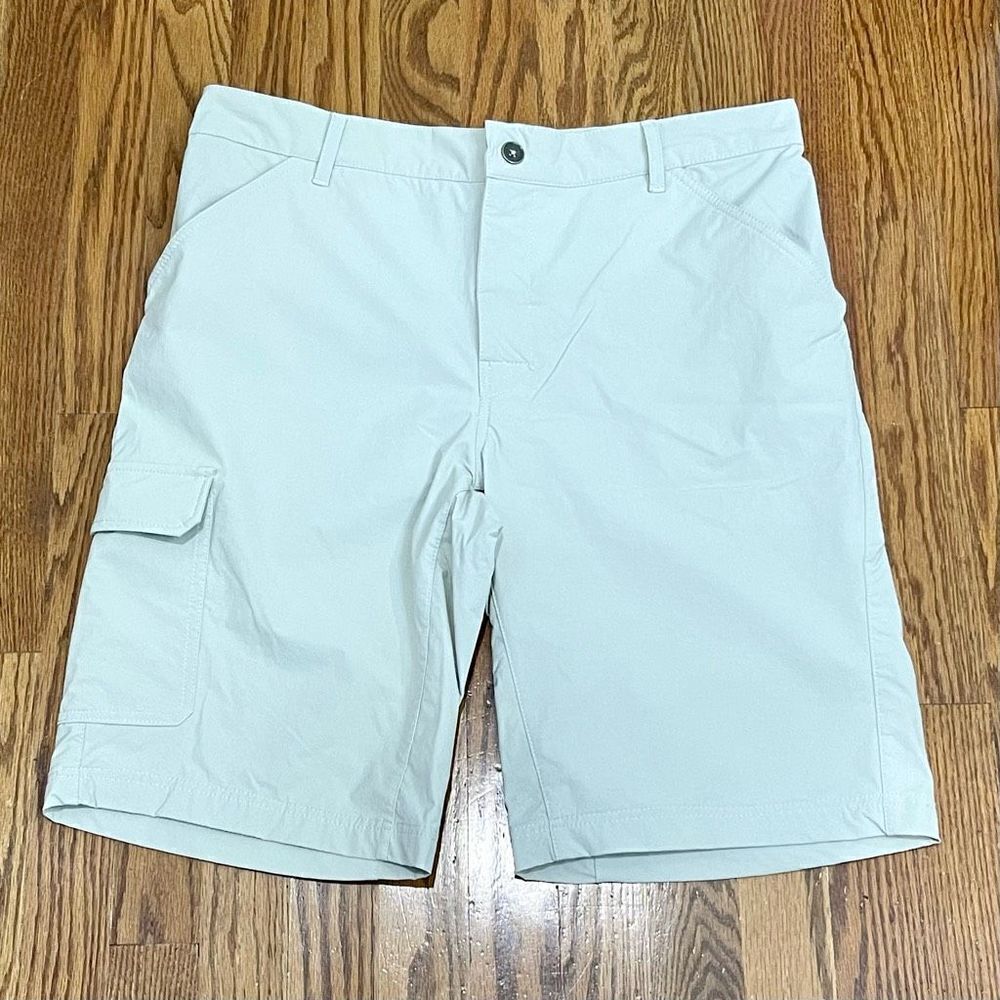 UV Skinz UPF 50+ Stretch Shorts. Size 36.